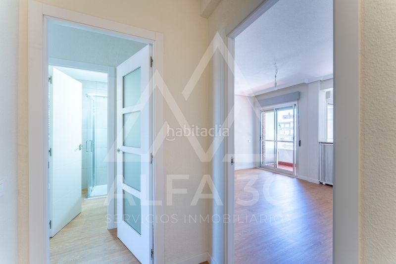 Foto 05bd0c36-9568-429c-a387-13aa360858c2. Pis a Valdeacederas Madrid
