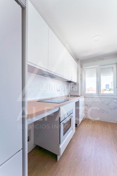 Foto 4a437020-02eb-4d00-888e-fb2d673ea008. Pis a Valdeacederas Madrid