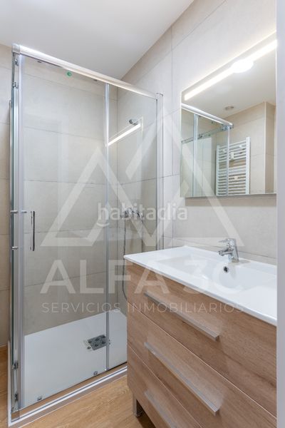 Foto 782c539a-fbb3-41e7-9093-f0edaf0c747e. Pis a Valdeacederas Madrid