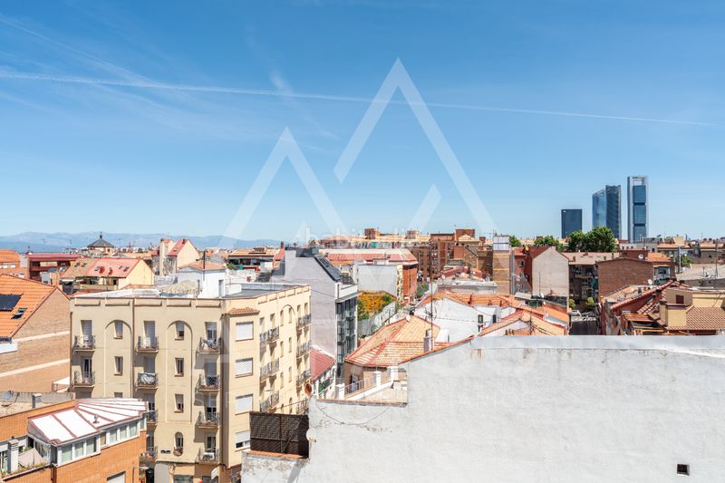 Foto 808fa203-0d04-4484-a839-36dce72f32b2. Pis a Valdeacederas Madrid