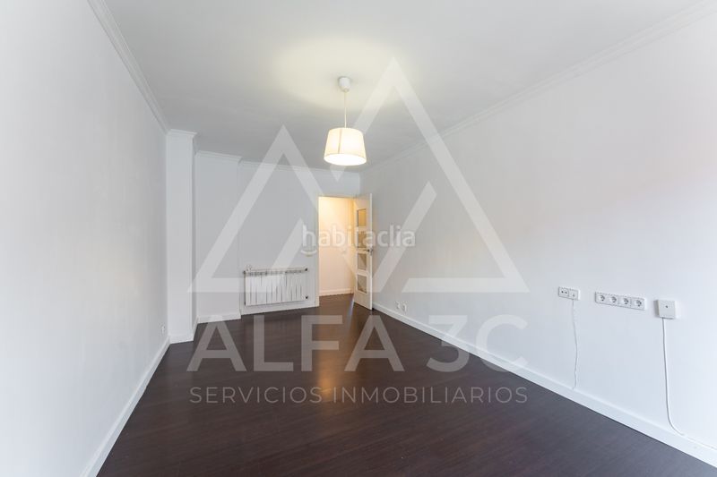 Foto b06186c8-de73-4e52-9334-a34ae2c63d1a. Pis amb calefacció aparcament a Soto del Real
