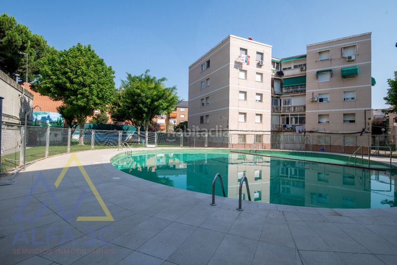 Foto c7023a0d-074b-4f5c-9f55-3c689a2296f0. Pis amb calefacció piscina a Ensanche Alcobendas