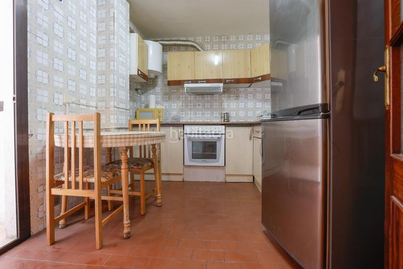 Foto 13a9a707-c737-4999-a37b-e3b4c8b2a309. Piso en Reyes Parla