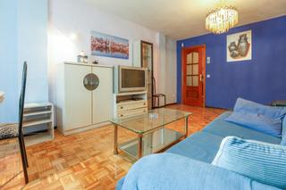 Etagenwohnung in Reyes