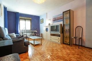 Etagenwohnung in Reyes. Tu nuevo hogar en parla te espera!