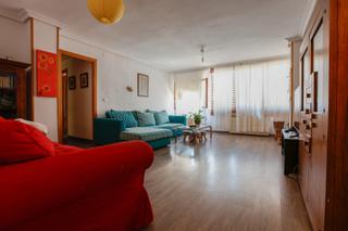 Flat in Centro. Gran piso 4 dormitorios ubicacion privilegiada