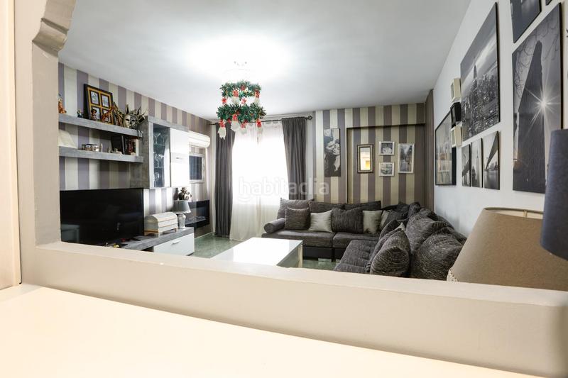 Foto d91aa8a4-aaa7-4c35-9cb3-54b57f60e64d. Flat with heating in Hispanoamérica-Comunidades Valdemoro