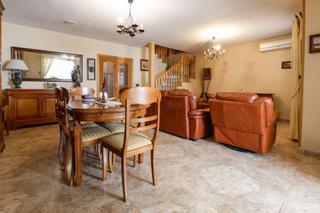 Casa adossada a Restón I-Restón II. Vivienda unifamiliar adosada en la mejor zona, muy buena constru