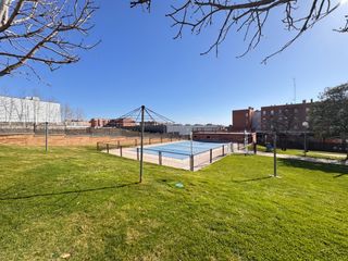 Appartamento in Guardia Civil-Zona Industrial. Piso de tres dormitorios en origen convertido a dos por reforma