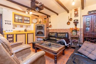 Maison jumelée à Restón I-Restón II. Gran adosado en venta zona reston con hermosas vistas