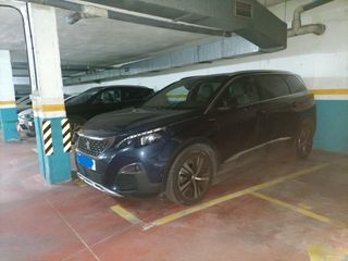 Autoparkplatz en Centro. Plaza de garaje en venta en el centro