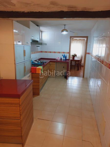 Foto 421d8e9e-481f-46da-814f-19747014e946. Casa amb aparcament a Belinchón