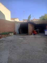 Terreny residencial a Brezo. Estupenda parcela situada en el centro de la localidad