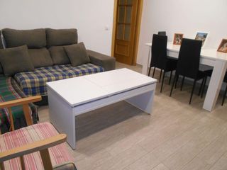Erdgeschoss in Centro. Excelente ocasion,piso de dos dormitorios con vestidor, reformad