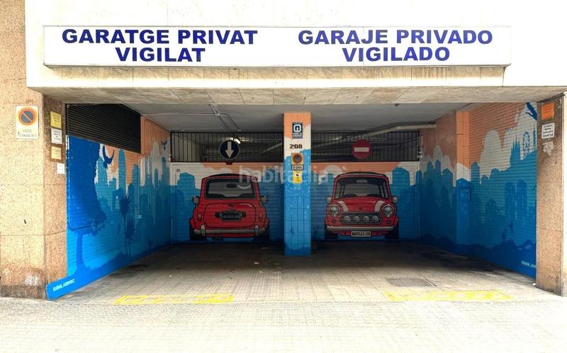 Foto 7e78535b-b724-47b0-8695-561d43e66759. Autoparkplatz in Fort Pienc Barcelona