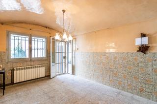 Maison à Poble - Casc Antic. Casa unifamiliar con patio en pleno centro de castellar del vall