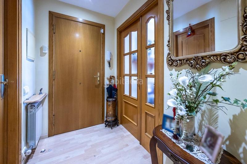 Foto 4e8d2c33-b884-437f-a569-6cfc17ee95b0. Piso fabuloso piso en perfecto estado en Creu Alta en Sabadell