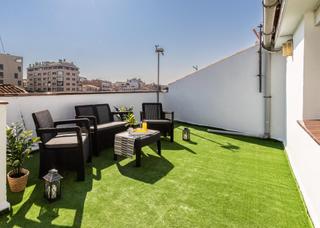 Duplex à Creu Alta. Maravilloso dúplex de 5 habitaciones y 2 terrazas junto al corte