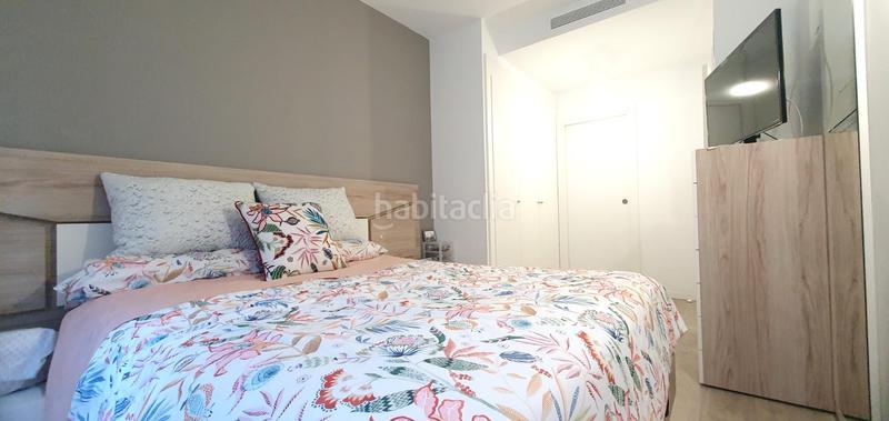 Foto a95b1342-f6c5-4be4-854f-5e3767ca363e. Erdgeschoss mit heizung pool in Eixample Sabadell