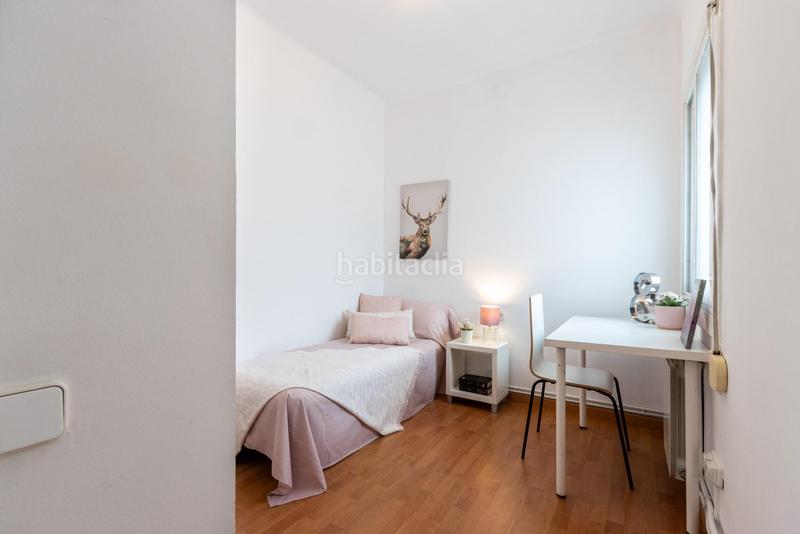 Foto 03bc43da-6acf-464e-888a-32a42f9f15a9. Appartamento con riscaldamento in Creu Alta Sabadell