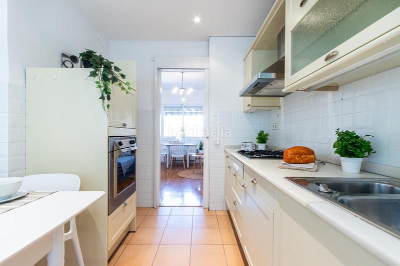 Foto 2bb912c3-6eb1-41c2-b88d-fa2849656725. Appartamento con riscaldamento in Creu Alta Sabadell