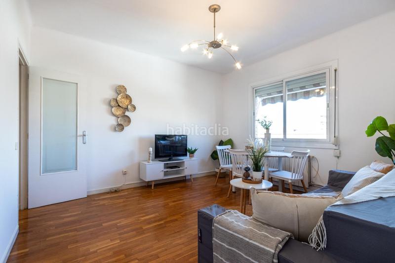 Foto 4cdb7a3d-9f9d-4897-a6ef-dbd71a4686af. Appartamento con riscaldamento in Creu Alta Sabadell