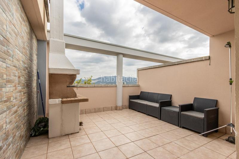 Foto 104a0021-8d8d-4151-a863-3d81b1ade1d7. Penthouse with heating in Can Mas Ripollet