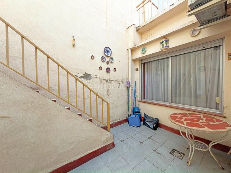 Foto e1e01162-70e0-4ef8-899b-4a342d6ae3cd. Casa adossada a Ca n'Oriac Sabadell