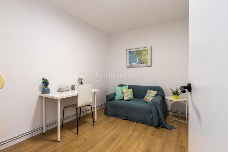 Foto 36e3215a-8a13-48a4-a7a5-01d69d665321. Pis a Els Merinals Sabadell