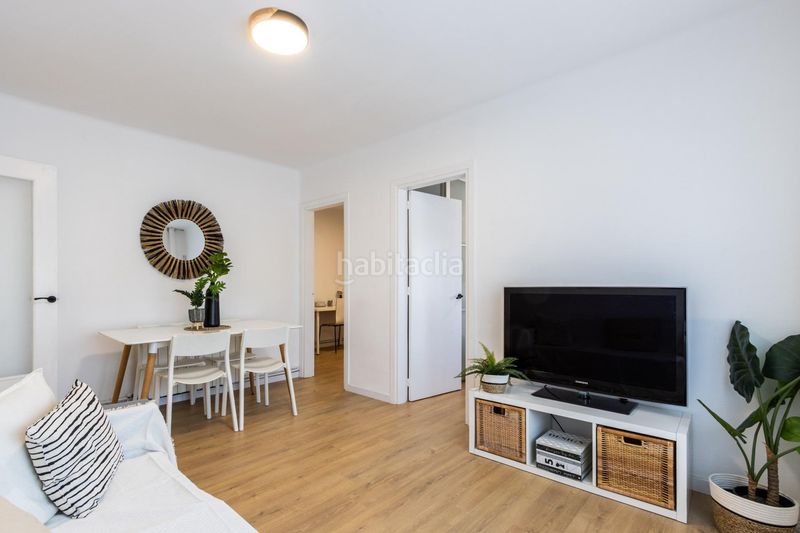 Foto eb0d92d1-0b8b-4bb9-9308-39ac1736c9e9. Pis a Els Merinals Sabadell