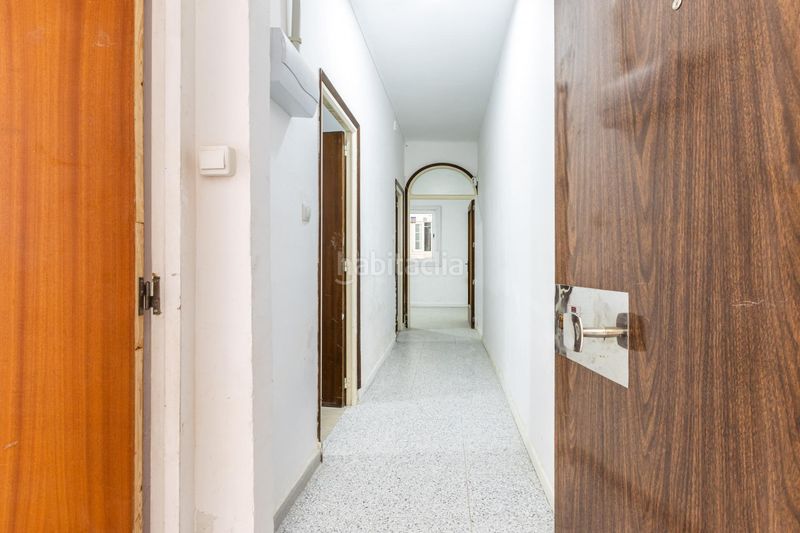 Foto bbc3d957-708c-4caa-be9b-bd96aed9e83b. Casa adossada amb calefacció a Ca n'Aurell Terrassa