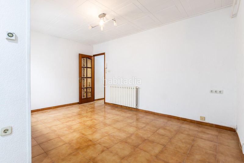 Foto eecfd3c8-8a56-4c8c-98b3-263fe50535d4. Casa adossada amb calefacció a Ca n'Aurell Terrassa