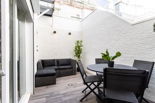 Haus in Gr�cia. Casa reformada en gr�cia, sabadell