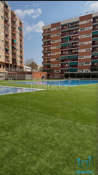 Foto 1ccdf93c-eb3c-42ed-a8d6-933c0fcd6812. Pis amb calefacció piscina a Concòrdia Sabadell