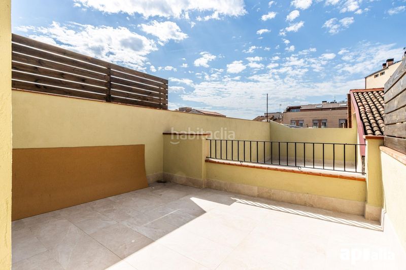 Foto d09d1494-2db8-46b4-b9ca-ad9c30ae3dc6. Casa amb calefacció a Centre Sabadell