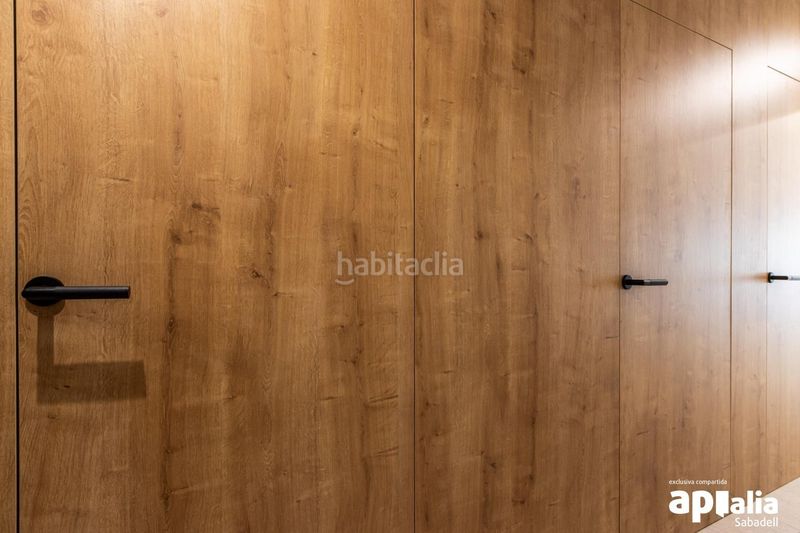 Foto e3bec78e-7635-4620-8473-e8ee133f8477. Casa amb calefacció a Centre Sabadell