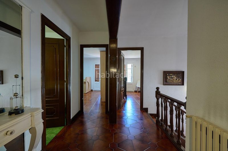 Foto cd4d3b85-48a8-4554-92be-11c6ff0e10d0. Casa adossada amb calefacció a Sentmenat