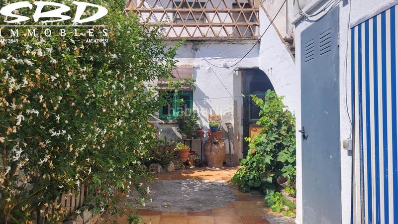 Foto 526f76be-a8cf-44f1-9fee-bf3efa4ac268. Casa a Covadonga Sabadell