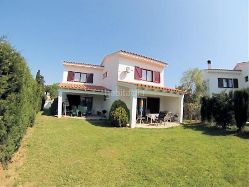 Foto 228756f7-4846-446b-a71f-ed3c867bf626. Casa amb calefacció aparcament a Empúries Escala (L´)