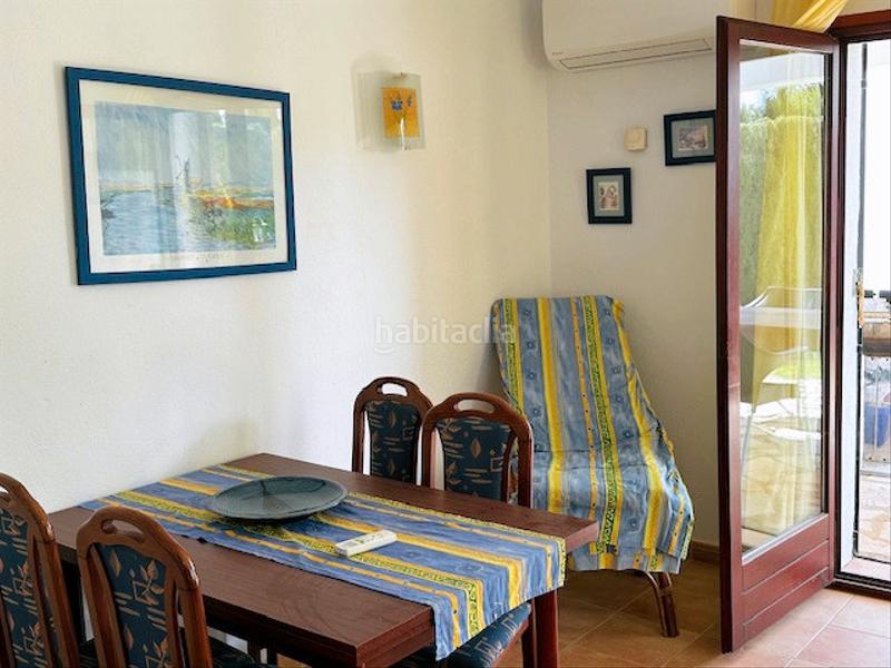 Foto 9f8f83d9-9238-4548-a114-216141a49a6e. Casa amb calefacció aparcament a Empúries Escala (L´)