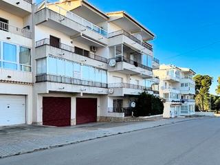 Apartament  Carrer colom. Apartamento de 82m2, a 300m de la mar, con 20m2 de terraza