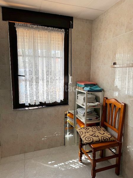 Foto 6b45e7f7-dd18-4071-a6cc-426e308c0352. Casa amb calefacció aparcament a Riells Escala (L´)