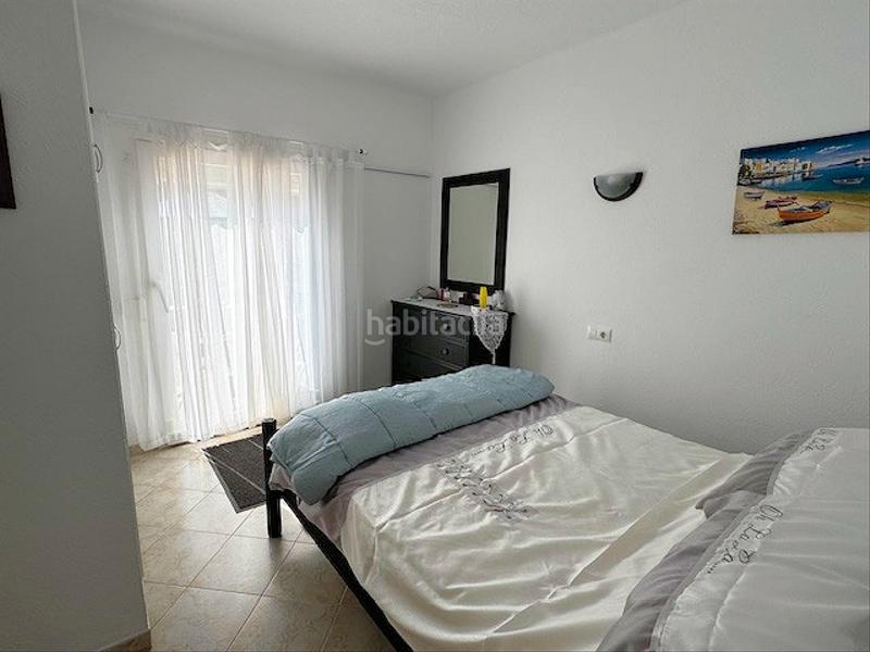 Foto 1c2b2ac1-e202-4e93-90e6-9115b3fba1ac. Chalet avec cheminée chauffage parking piscine dans Escala (L´)