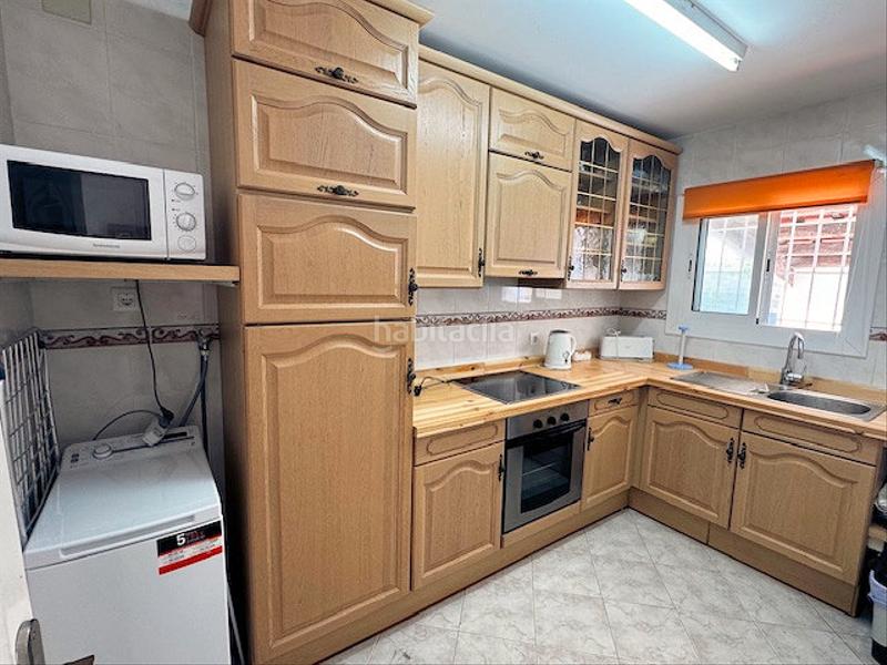 Foto 28be20e8-b19f-4160-882d-624b0ffb3bb5. Chalet avec cheminée chauffage parking piscine dans Escala (L´)