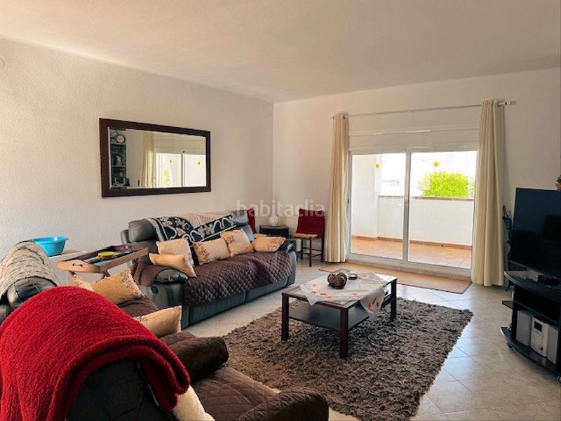 Foto 34a44c58-ae4d-40eb-99b9-19c2319261ad. Chalet avec cheminée chauffage parking piscine dans Escala (L´)