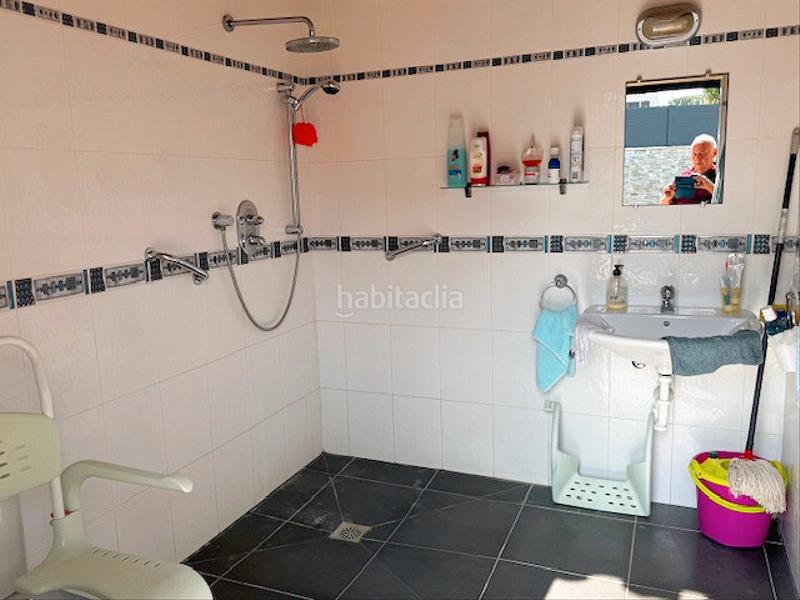 Foto 5949fd65-f99d-4fde-9207-0b82eaab2e60. Chalet avec cheminée chauffage parking piscine dans Escala (L´)