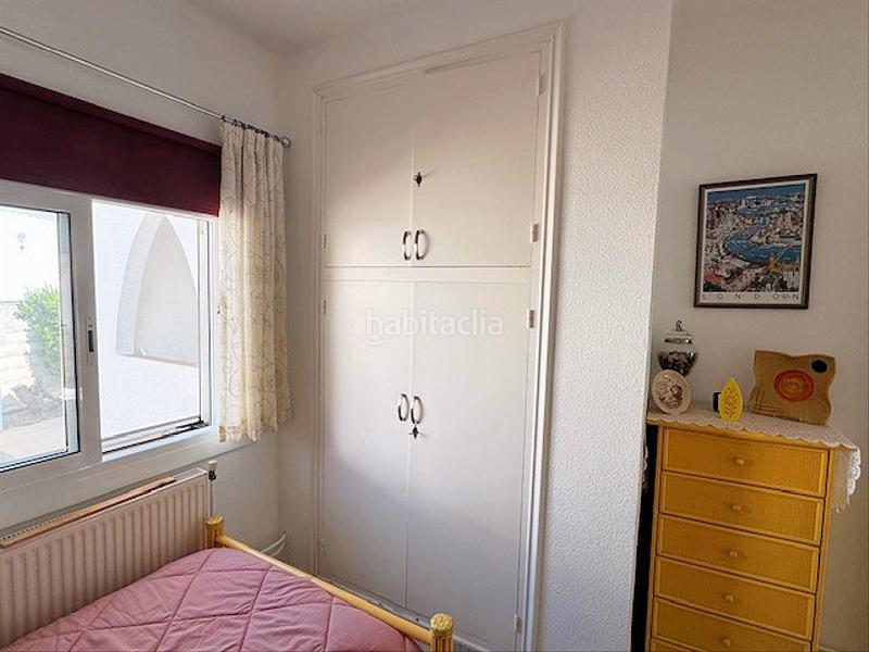 Foto 8bbde1ee-d9cc-4c7f-9b2e-b2f22a66da62. Chalet avec cheminée chauffage parking piscine dans Escala (L´)