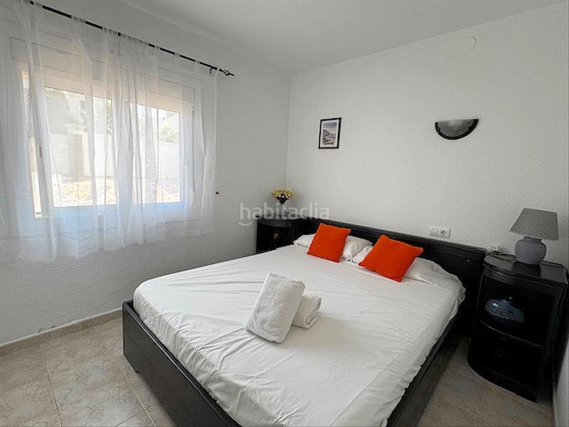 Foto f3cc5784-1331-4c40-bfcc-304997ff714a. Chalet avec cheminée chauffage parking piscine dans Escala (L´)