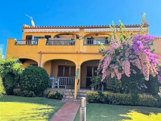 Apartament  Carrer recs. Apartamento de 49m², terraza, parking, piscina