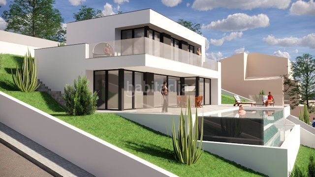 Foto eb6a06fb-a1f0-427f-ba37-ec3ec07ef329. Terreny residencial a Montgó Escala (L´)